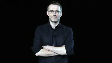 1 minute de mode by Loïc Prigent