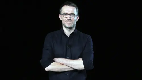 Épisodes de 1 minute de mode by Loïc Prigent