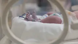 100 jours à la maternité Urgence : bébé arrive !