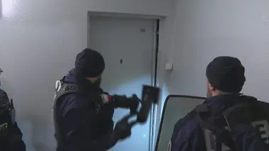 100 jours avec la police de Normandie Arrestation musclée, chauffards : la police de Caen sous haute tension