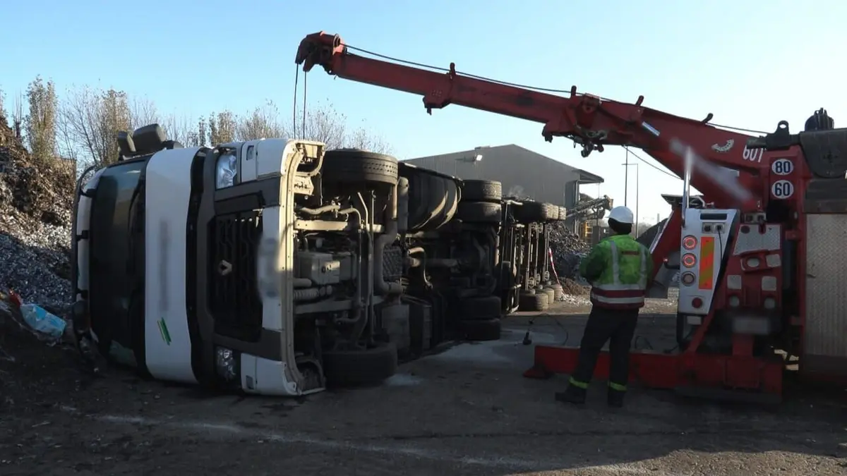 100 jours avec les dépanneurs de l'autoroute Sale temps pour les dépanneurs