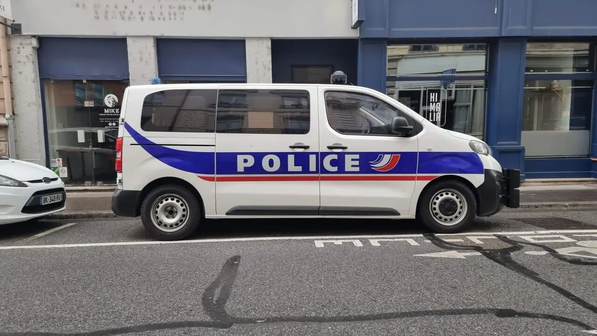 100 jours avec les secours Collision, chute, tentatives de suicide : le quotidien du SAMU de Lyon
