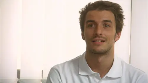 112 Unité d'urgence S01E72 Retour d'Afrique