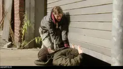 112 Unité d'urgence S01E100 Bender, justicier