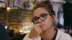 17 ans et maman 2 S09E08 Guerre froide