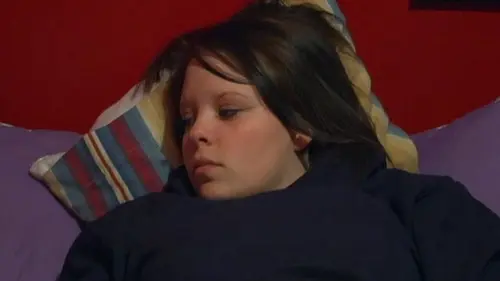 17 ans et maman UK S02E06 En voyage