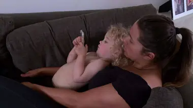 17 ans et maman UK S01E03 À chacun son truc