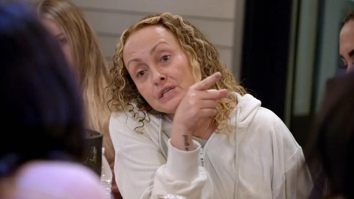 17 ans et maman : Vacances entre filles Mare de boue