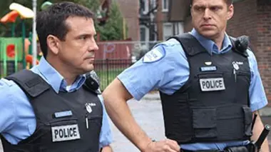 19-2 S02E01