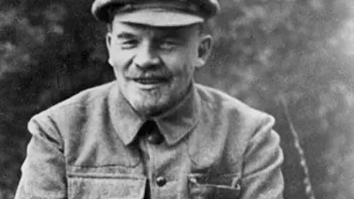 1917, la révolution russe E01 La révolution du peuple