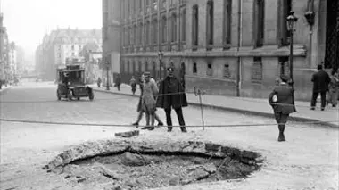 1918, Paris sous les bombes