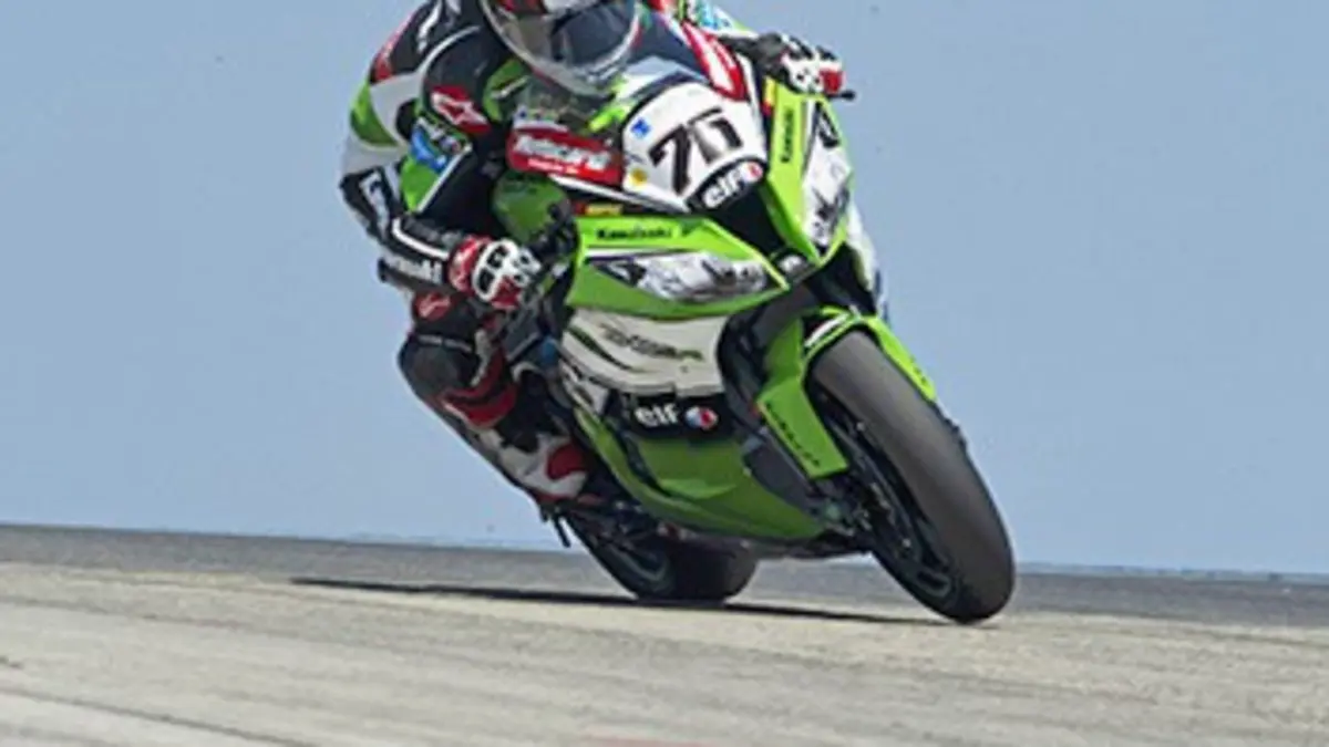 1re manche. 1re course Superbike Championnat du monde 2015