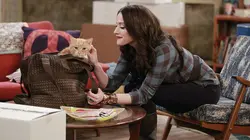 2 Broke Girls S04E15 Et la grossesse non désirée