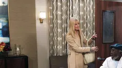 2 Broke Girls S01E17 Et les cupcakes casher en streaming