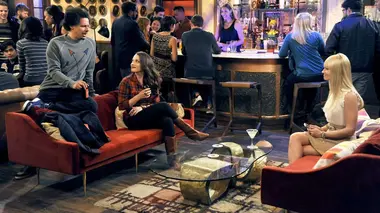 2 Broke Girls S03E12 Et le croquembouche