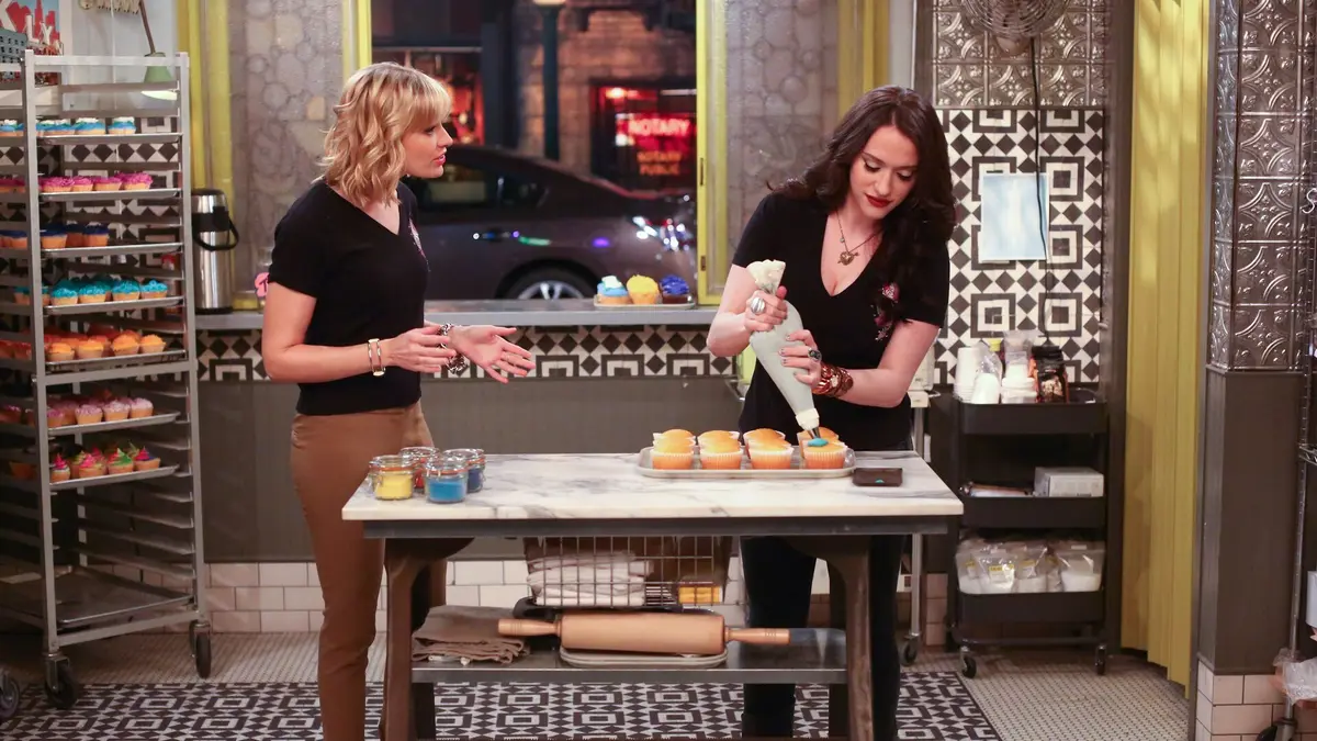 Visuel de 2 Broke Girls S04E07 Et le prêt de Noël