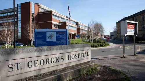 24 Uur In De ER I will survive