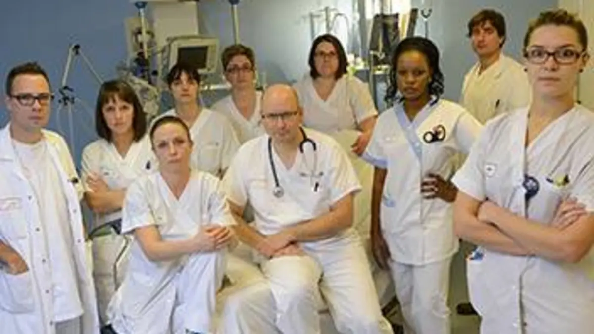 24H aux urgences S02E05 Les anges gardiens