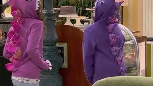 3 fantômes chez les Hathaway S02E07 Une manipulation hantée