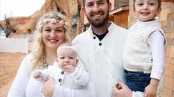 Visuel de 3 femmes pour 1 mari : Bienvenue chez les Mormons !