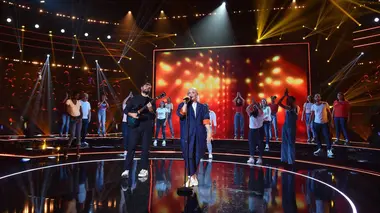 300 choeurs 300 choeurs chantent les plus beaux duos