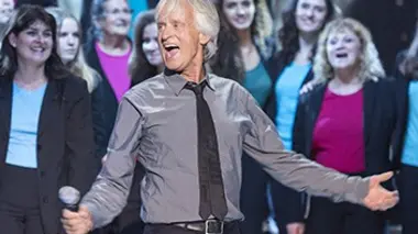 300 choeurs chantent le meilleur des chansons d'amour