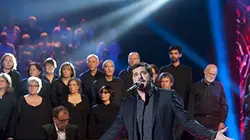 300 choeurs chantent les grands airs lyriques