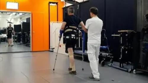 36,9° Remarcher malgré une paralysie ?