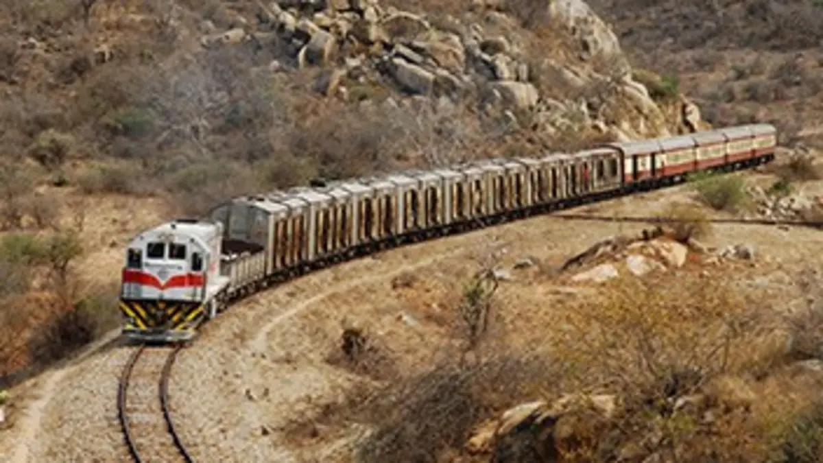 360°-GEO Angola, le bonheur est dans le train
