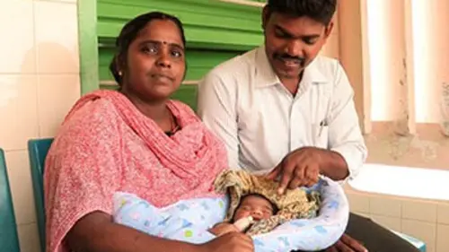 4 bébés par seconde S01E03 L'émotion des papas