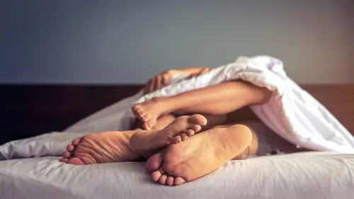 42, la réponse à presque tout Pourquoi faisons-nous moins l'amour ?