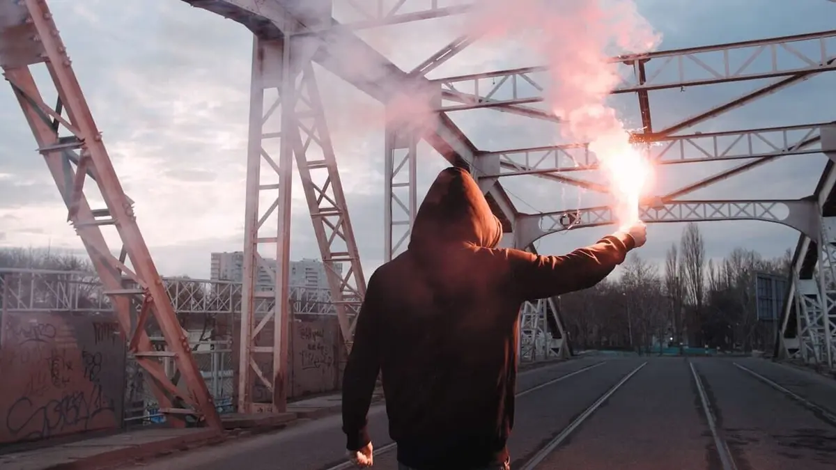 42, la réponse à presque tout Un monde sans violence est-il possible ?