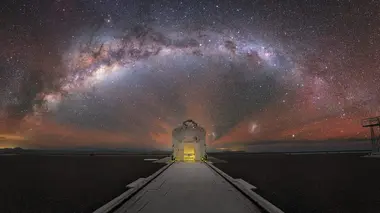D'où vient la cohésion de l'univers ?
