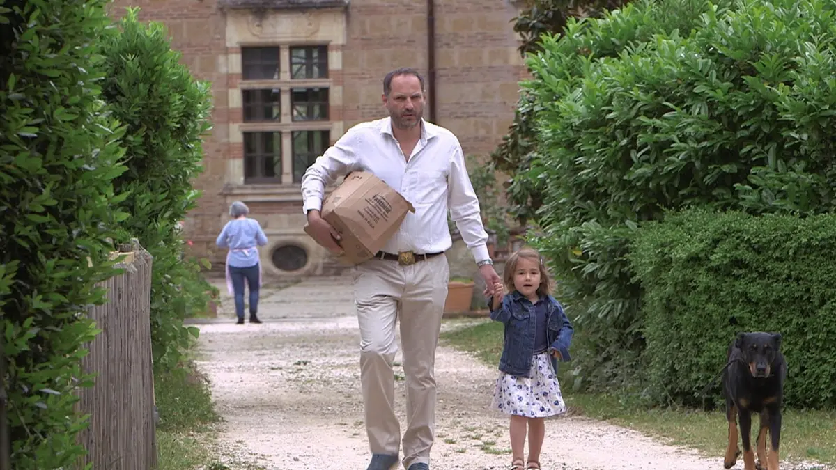 Visuel de 50 ans de faits divers Les rescapés de la guillotine