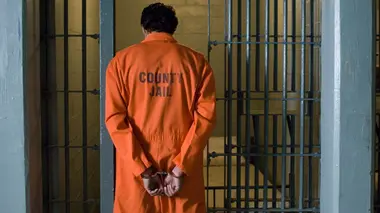 60 jours en prison New Sheriff in Town