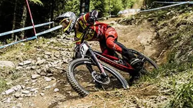 6e manche. Epreuve messieurs VTT Coupe du monde de descente 2017