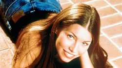 7 à la maison  S01E04 Pas d'enterrement et un mariage