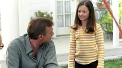 7 à la maison S07E06 Le grand vide