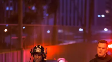9-1-1 S01E03 Notre famille
