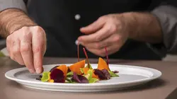 90' Enquêtes Cuisine, restos et grands chefs : la nouvelle passion des Français