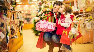 90' Enquêtes Grand rush des courses de Noël : l'envers du décor