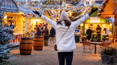 90' Enquêtes Marchés de Noël et grands magasins : la folie du plus grand rush de l'année