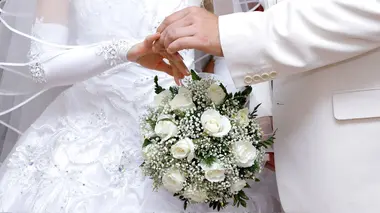 90' Enquêtes S12E251 Bons plans, arnaques et nouvelles tendances : comment réussir son mariage ?