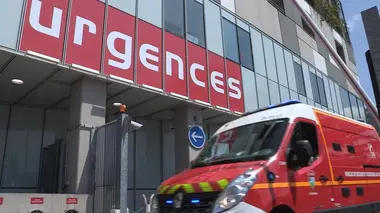 90' Enquêtes S13E280 Urgences dans le plus grand hôpital de Marseille