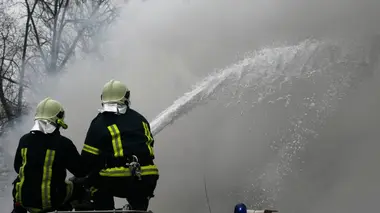 90' Enquêtes S14E311 Immersion avec les marins-pompiers de Marseille