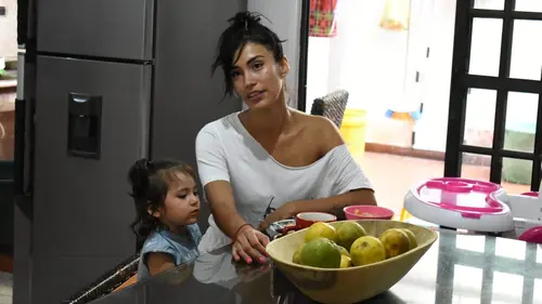 90 jours pour se marier : premières rencontres Petits mensonges