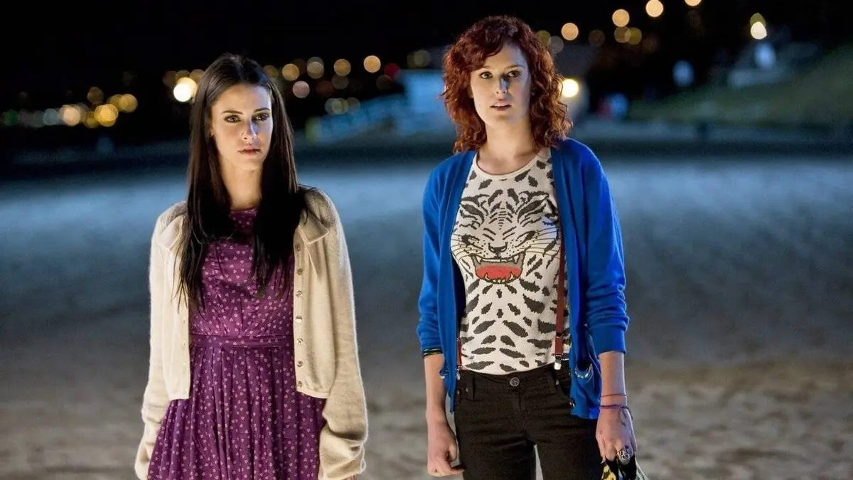 90210 Beverly Hills : Nouvelle Génération S02E15 L'espionne qui m'aimait