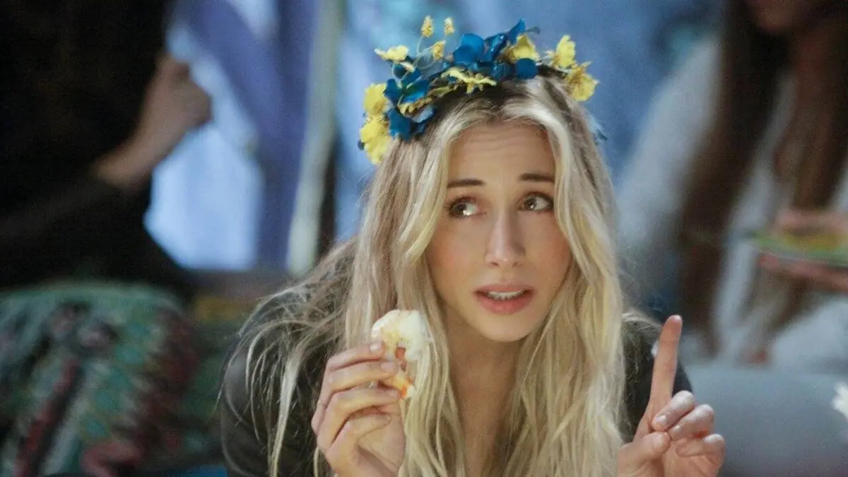 90210 Beverly Hills: Nouvelle génération S03E14 Un esprit sain dans un corps sain
