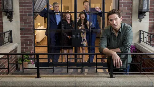 Appartements 9JKL S01E01 Retour au bercail