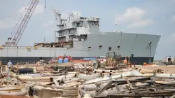 A la casse Bateau de la Navy